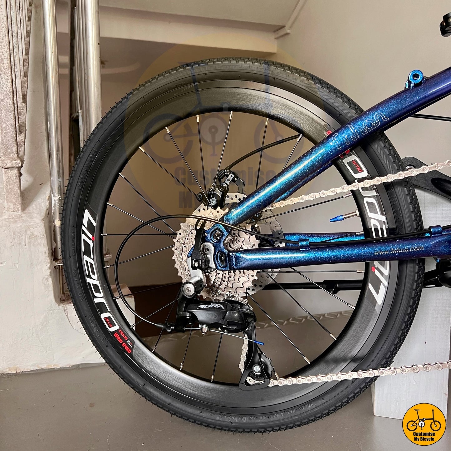 Fnhon Blast 22-Inch Foldable Bicycle β High-Performance Ride with Shimano 9 Gears