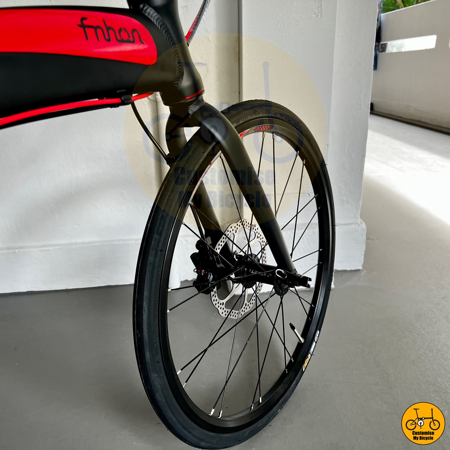 Lightweight Alloy Frame Fnhon Tornado 22-Inch Folding Bike β Perfect for Daily Commuting