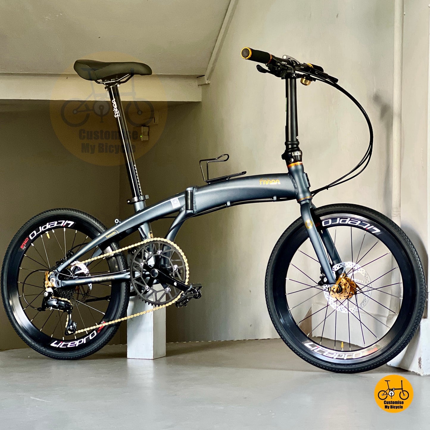 Fnhon Tornado 22" • Shimano 9 Gears • Dark Teal Blue