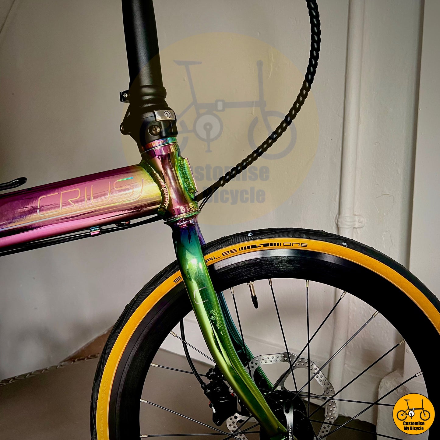 Aurora Finish Crius Master 22-Inch Foldable Bicycle – A Unique & High-Performance Foldie
