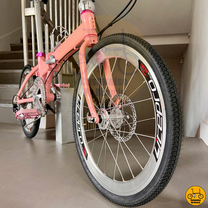 Baby Pink Crius Master 22-Inch Foldie – A Beautiful & Functional Foldable Bicycle

