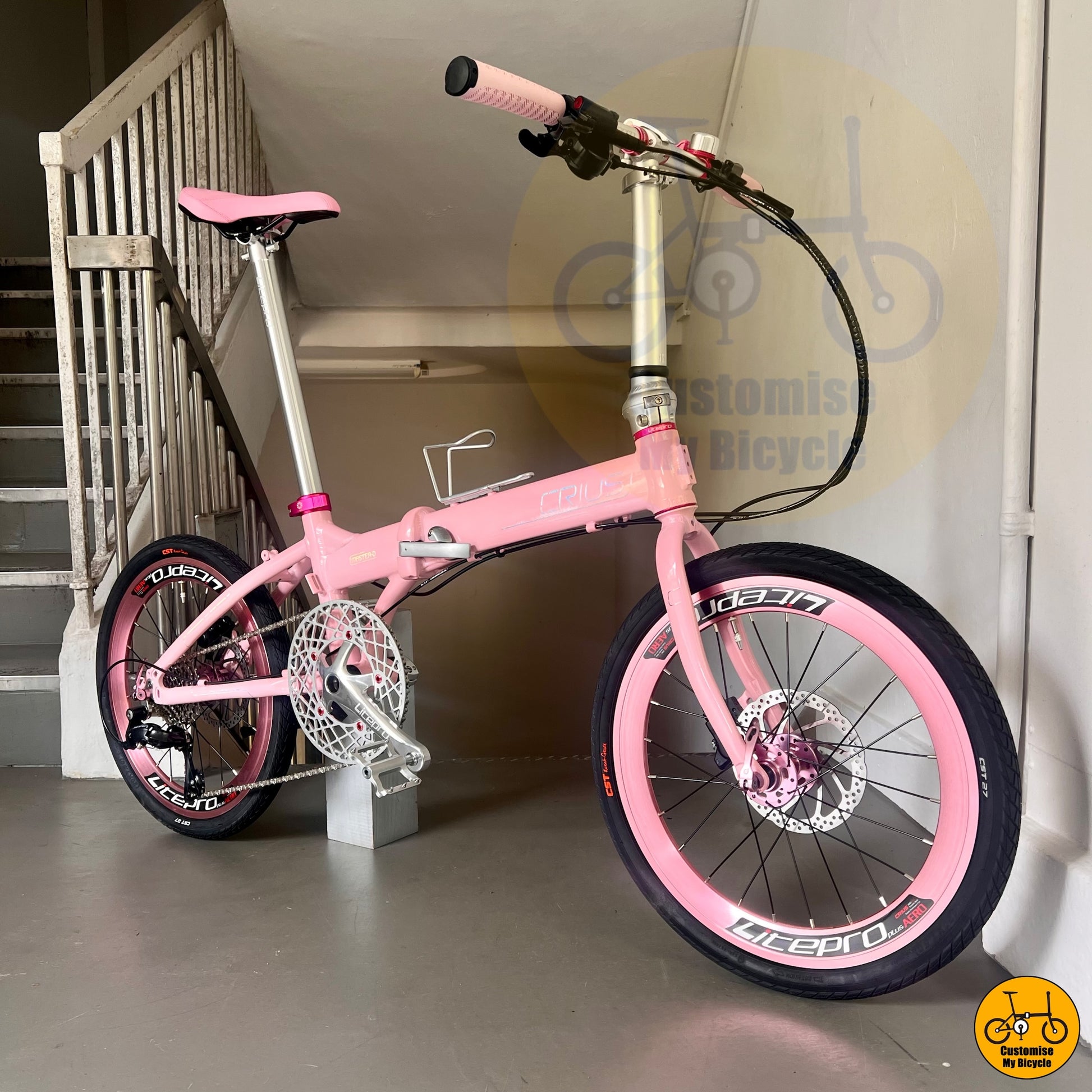 Hello Kitty-Themed Crius Master 20-Inch Folding Bike – A Playful & Adorable Design
