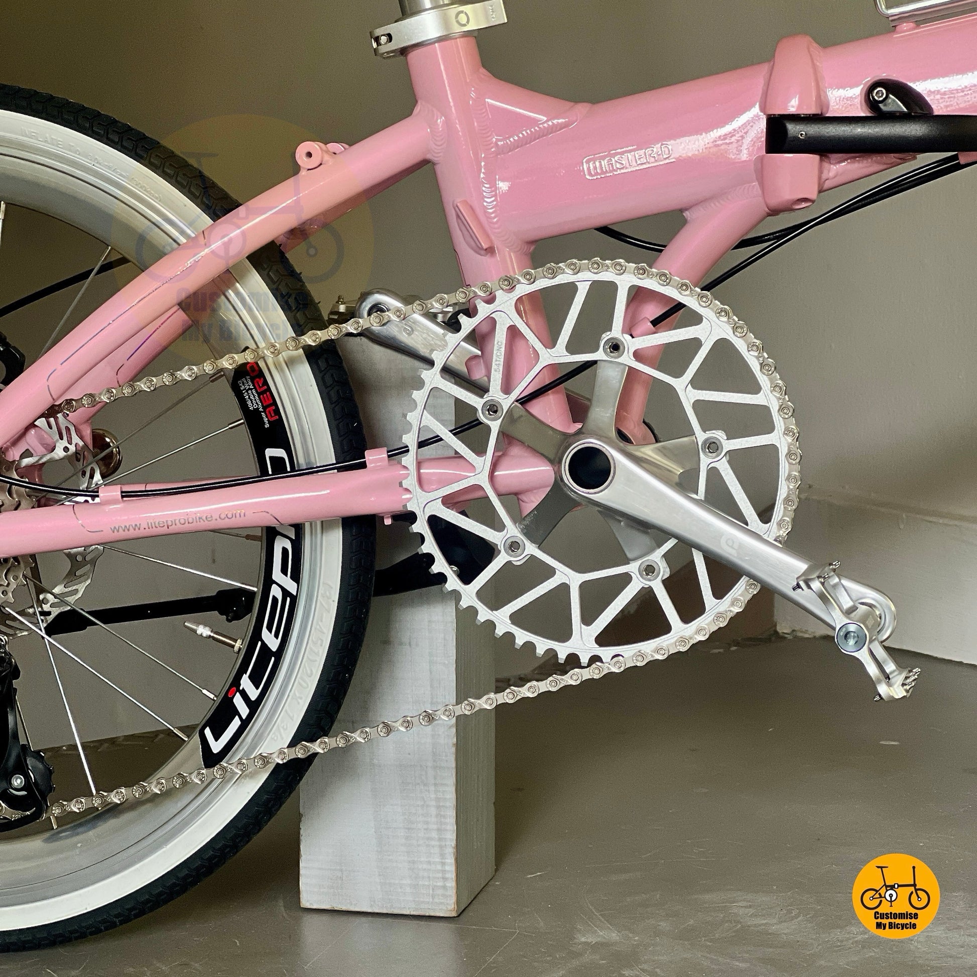 Crius Master folding bicycle baby pink aluminium frame
