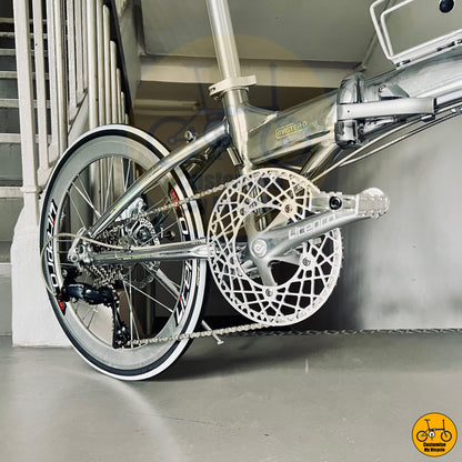 Electroplated Silver Crius Master 22-Inch Folding Bike – A Smooth & Rust-Resistant Ride
