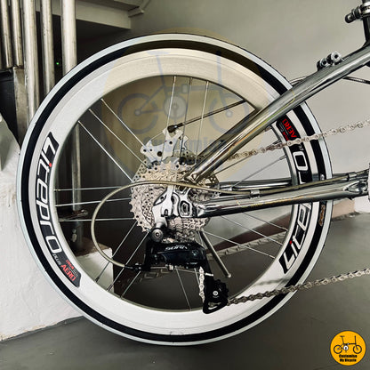 Shimano Sora 9 speeds on High-Performance Crius Master 22-Inch Foldable Bicycle – A Fnhon Blast Rival with Premium Features
