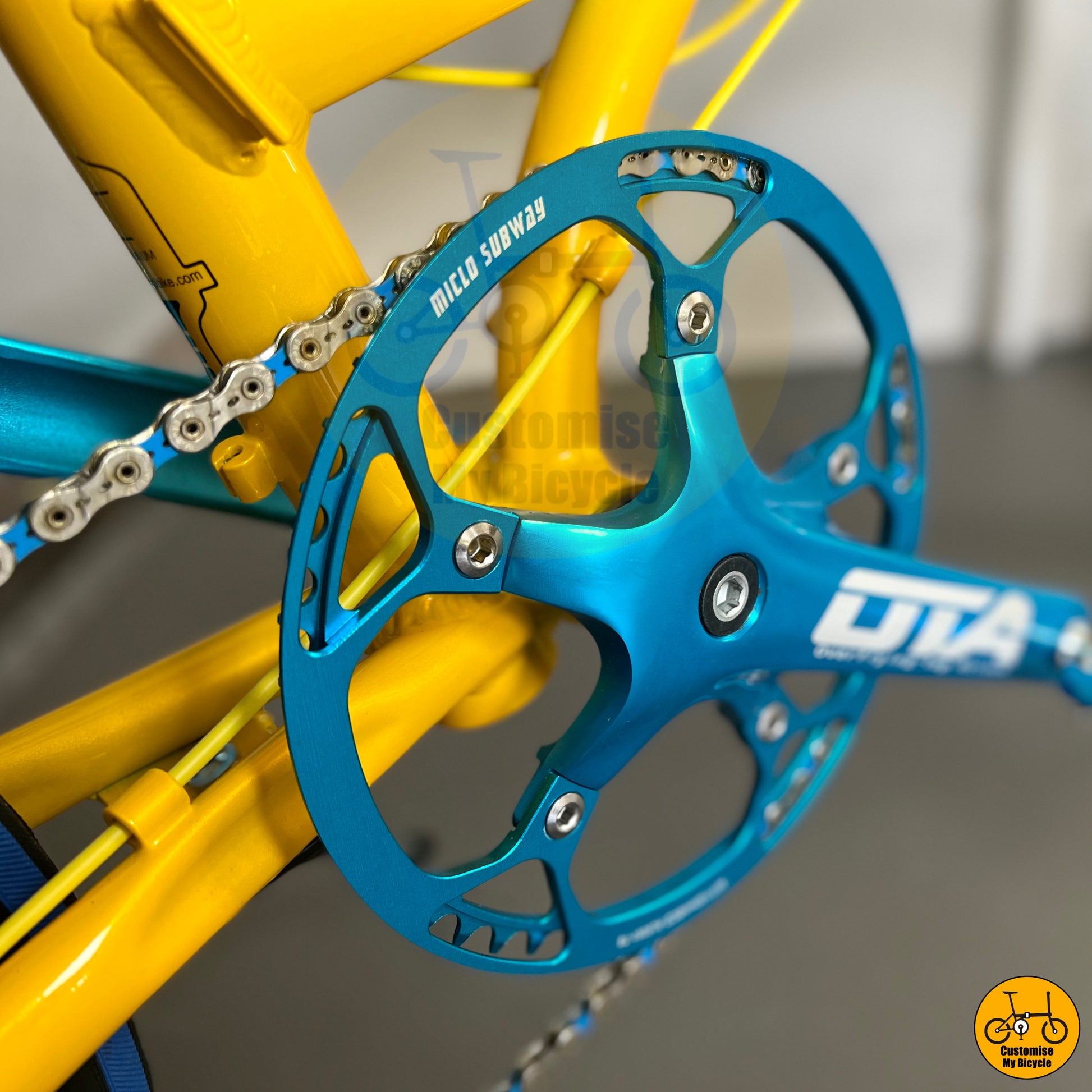 Bold & Vibrant Crius Master 22-Inch Foldable Bicycle – Designed for Maximum Fun & Performance
