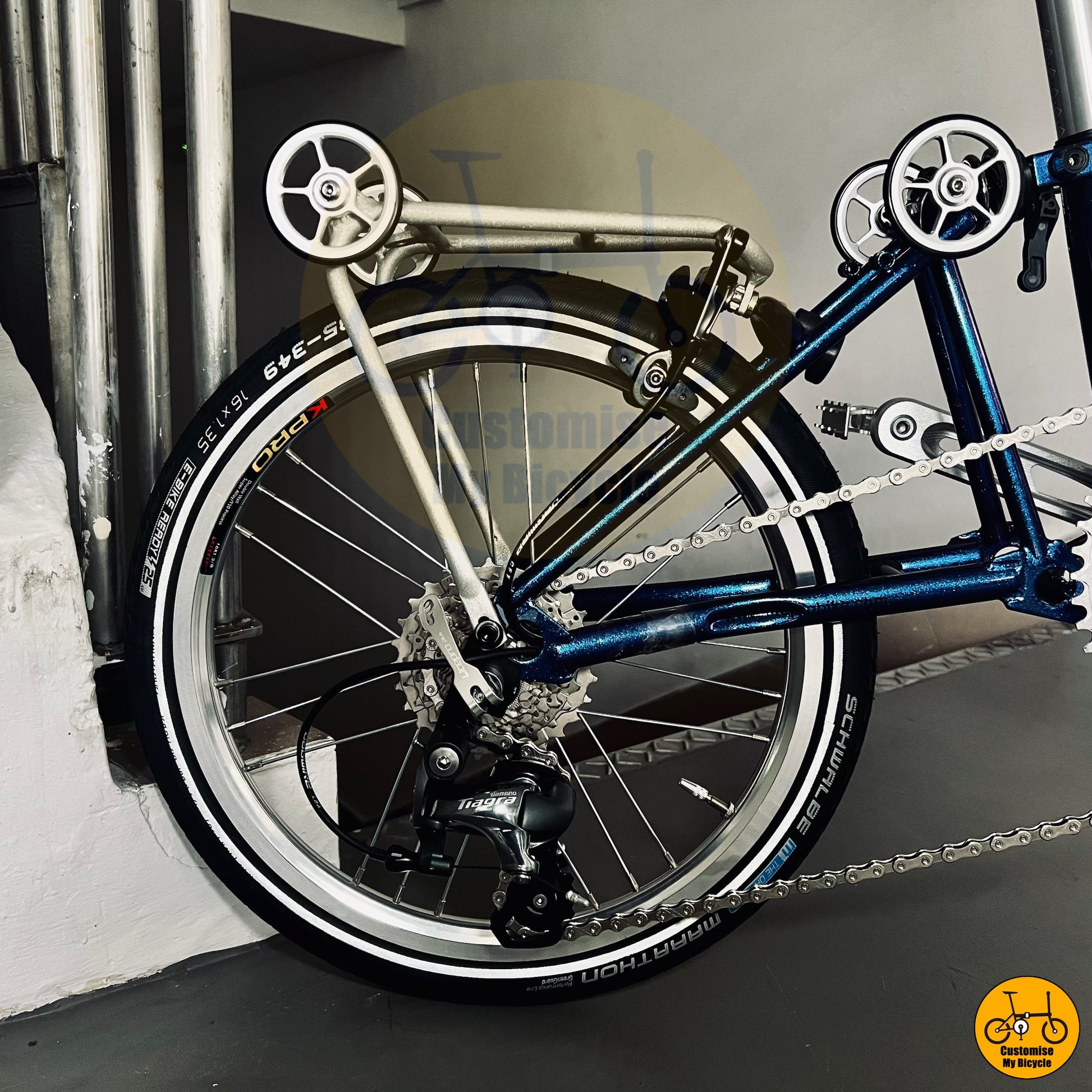 Shimano 10 Gears Tiagra on Lightweight and sturdy frame for smooth cycling performance
