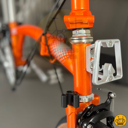 Crius Trifold 18-inch Premium Foldie – Stylish Commuter Bike with Smooth Folding Mechanism
