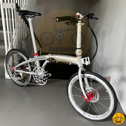 Crius Velocity 20-inch Foldable Bicycle – Red Accent Design for a Sleek City Ride
