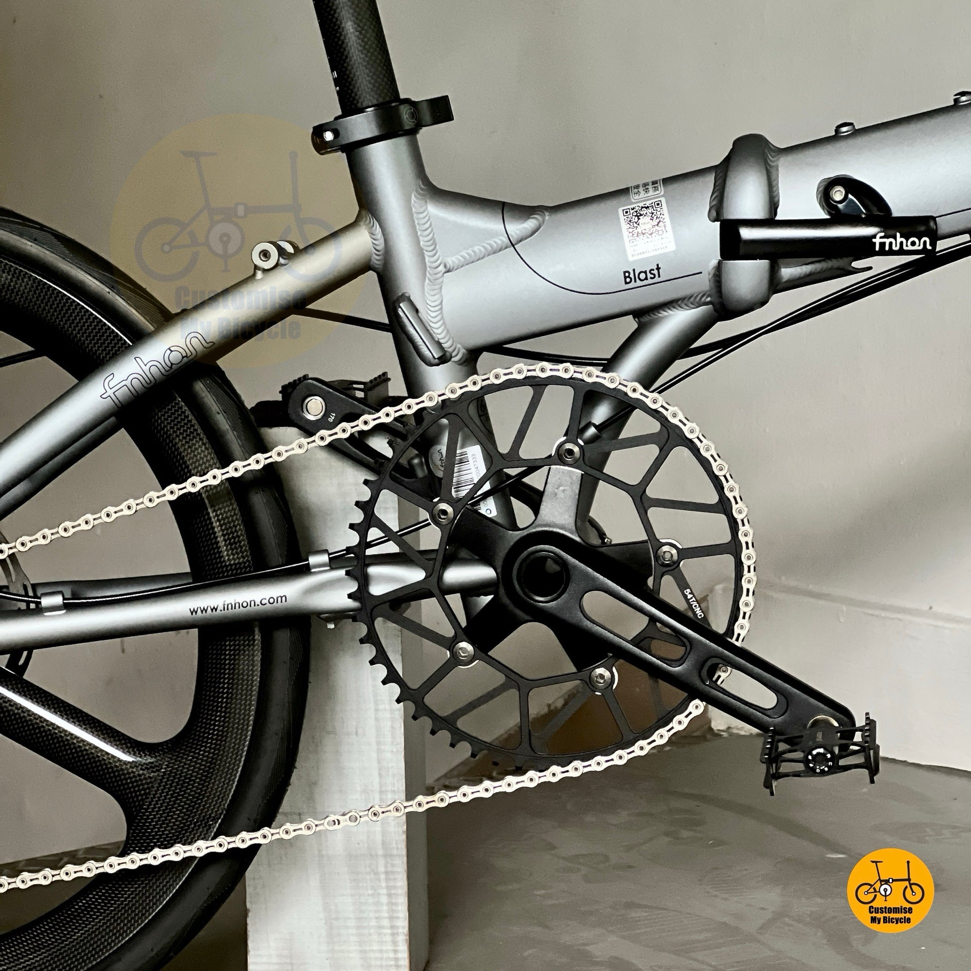 Fnhon Litepro lightweight Hollowtech crankset close up detail
