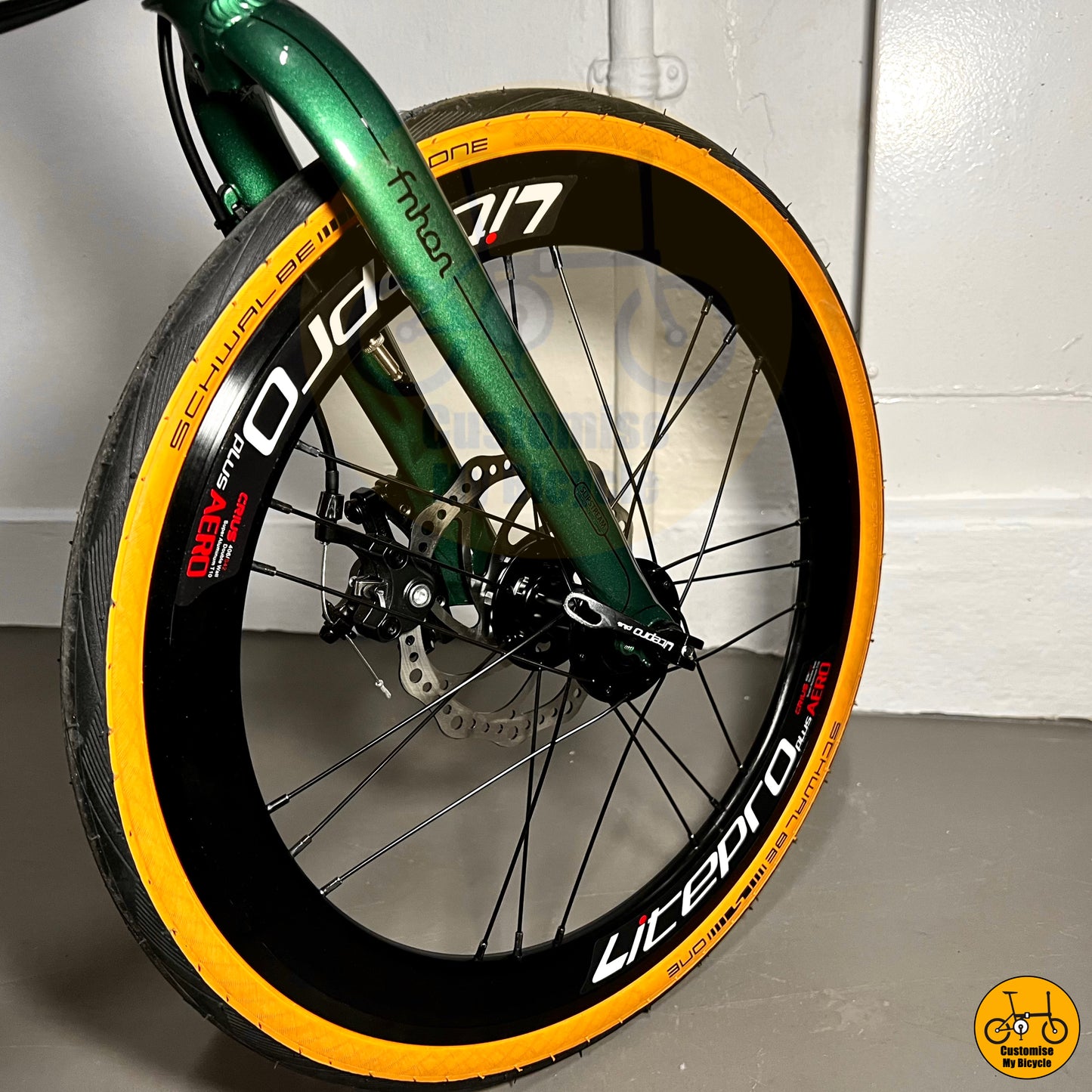 LItepro Aero on Vibrant & Stylish Fnhon Blast 20-Inch Folding Bike – Green Edition for City Riders
