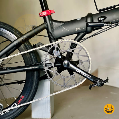 Close up of Litepro Hollowtech crankset on lightweight folding bike
