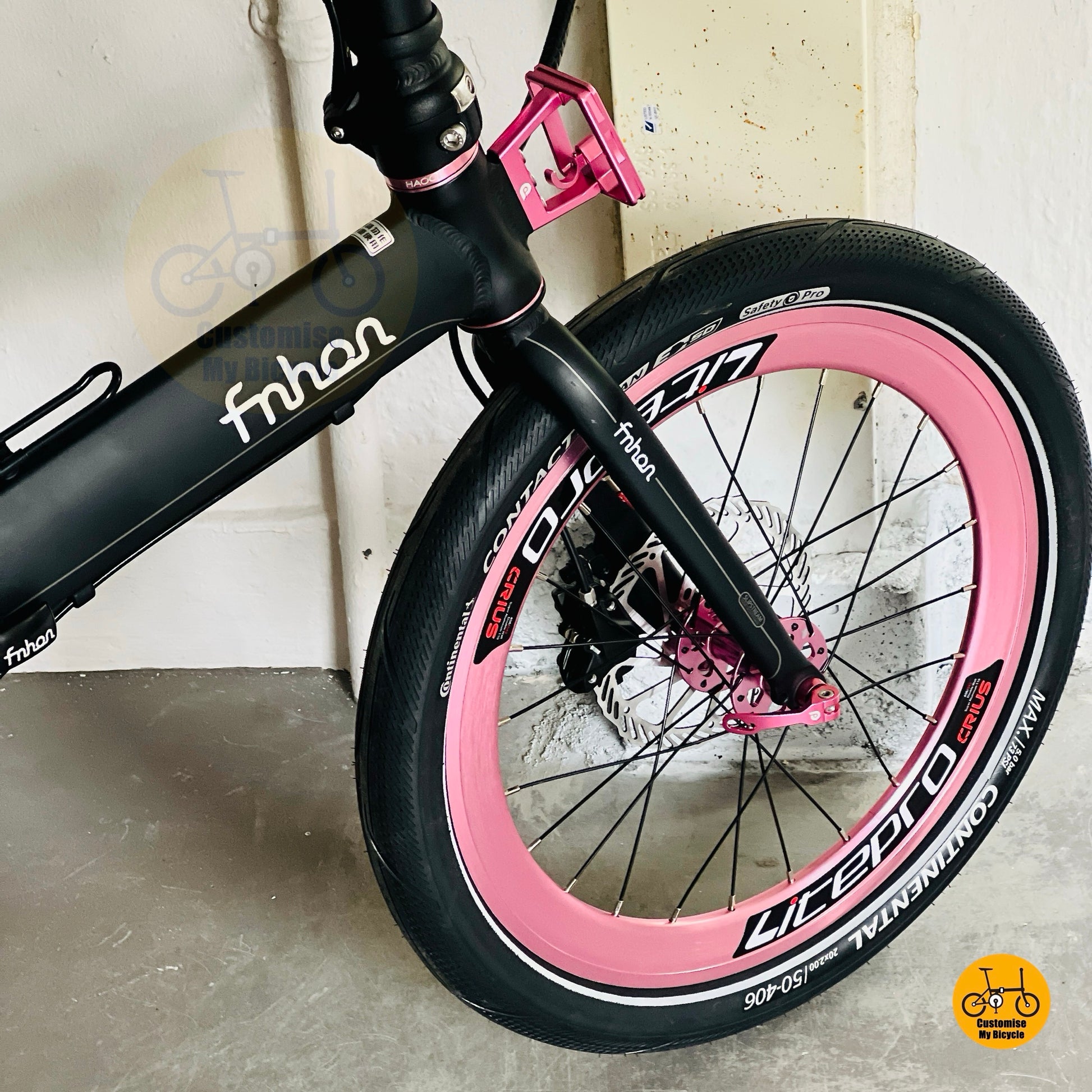 Fnhon Blast folding bike rear angle view with Continental Contact Urban tyres foldable bicycle
