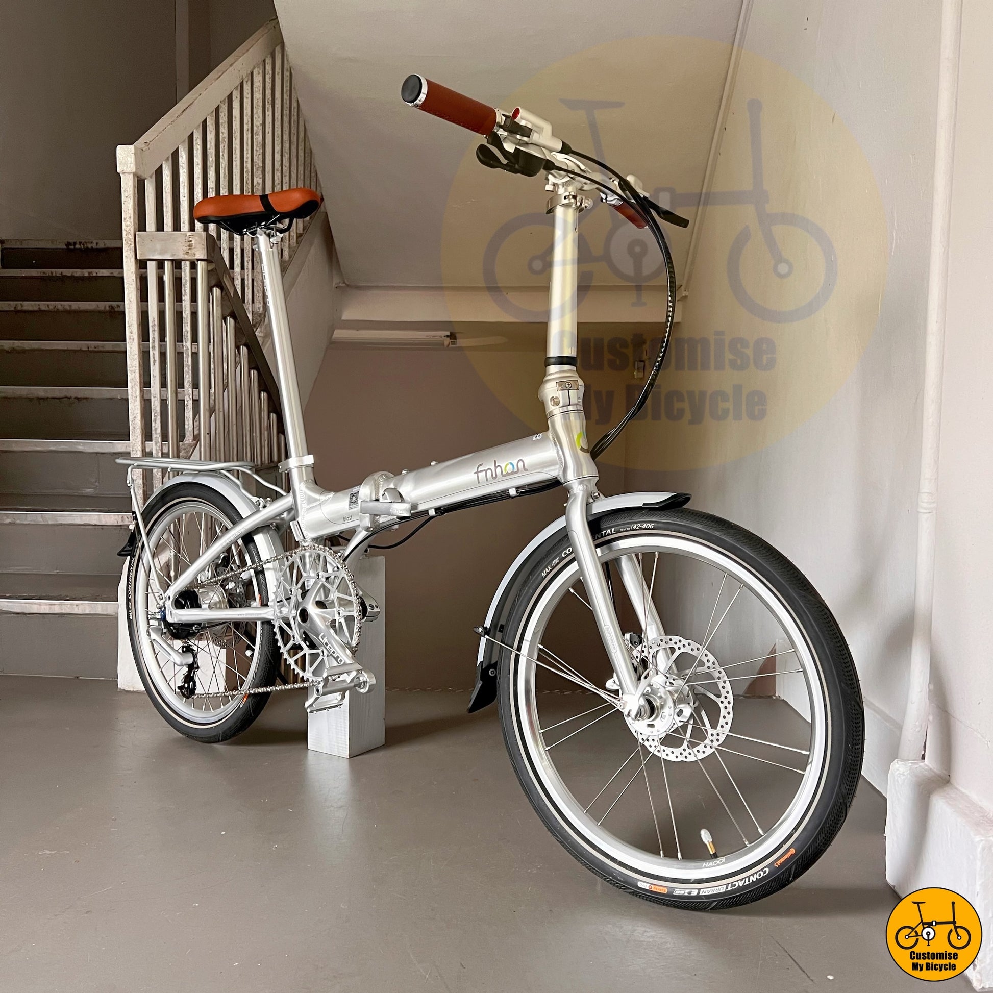 Retro-Styled Fnhon Blast 22-Inch Folding Bike – Brown Saddle & Handgrips for Timeless Appeal
