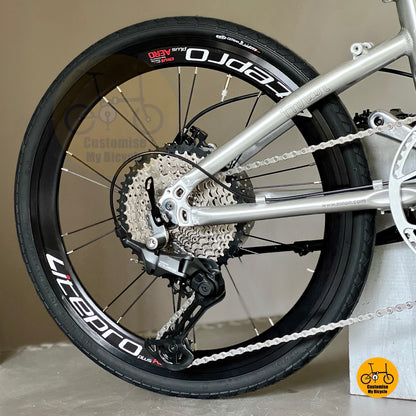 Close up of LITEPRO aero high profile rear wheel with Shimano drivetrain
