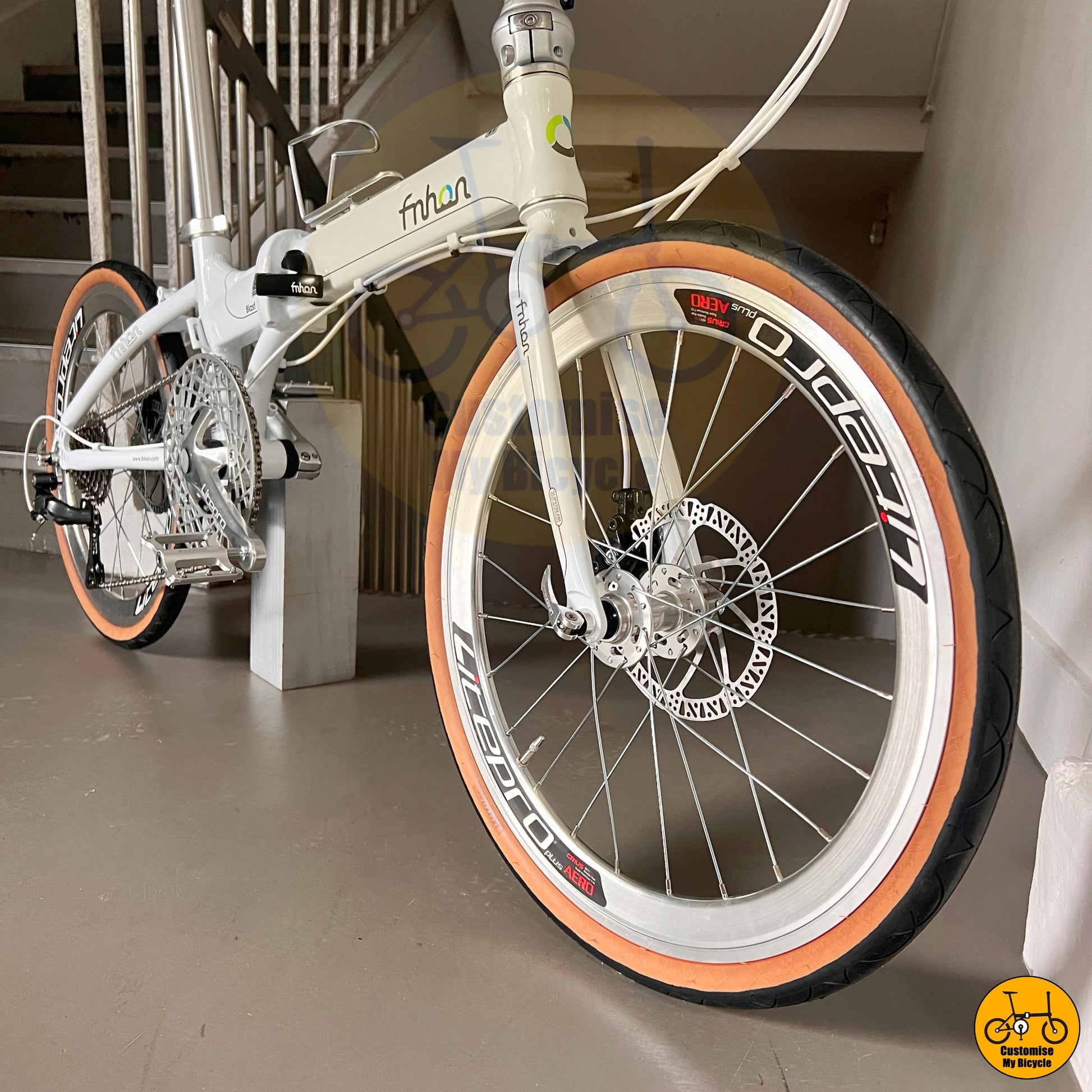 Fnhon Blast 22-Inch Folding Bicycle – A Stylish Alternative to Brompton & Mobot
