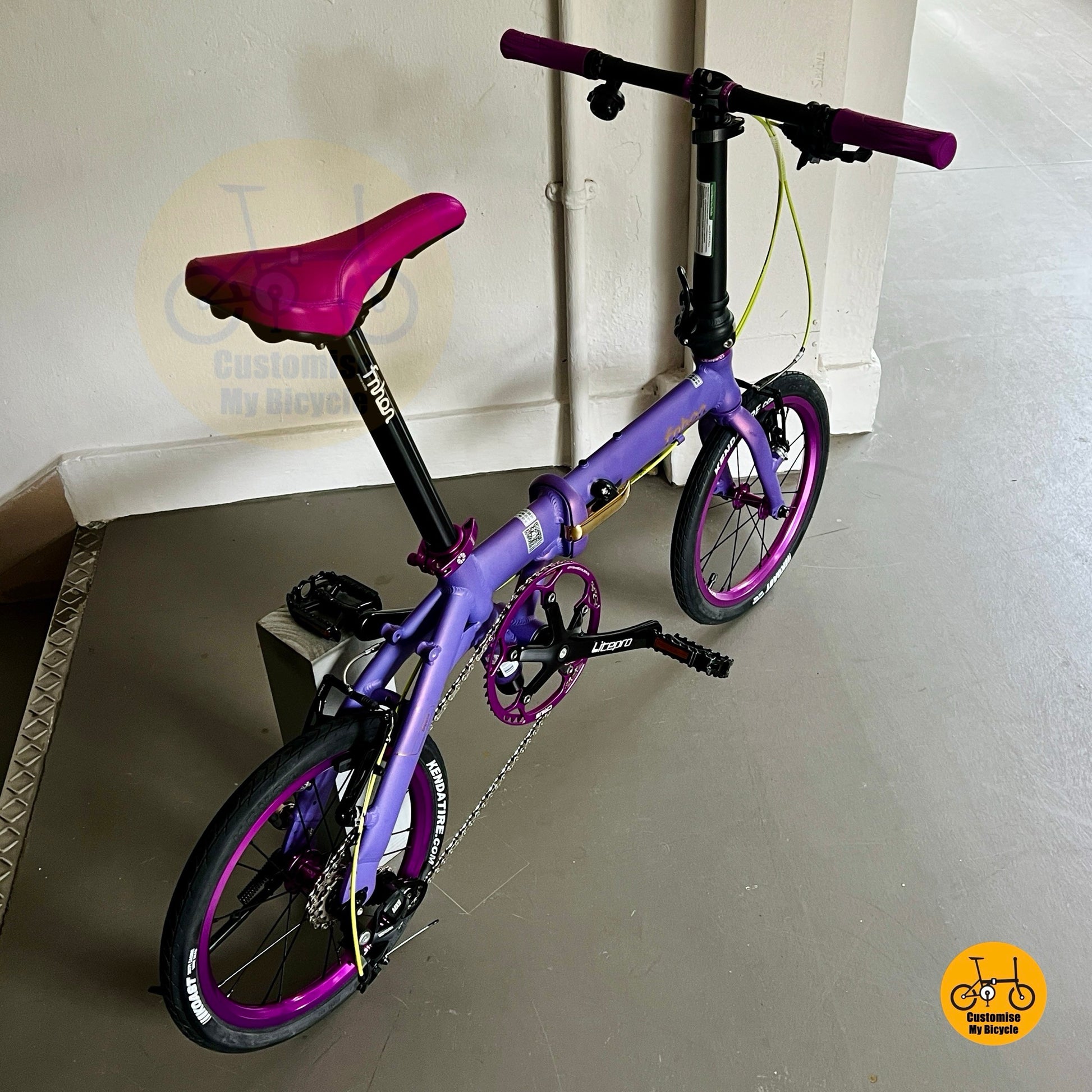 Fnhon folding bike in limited edition Evangelion theme  

