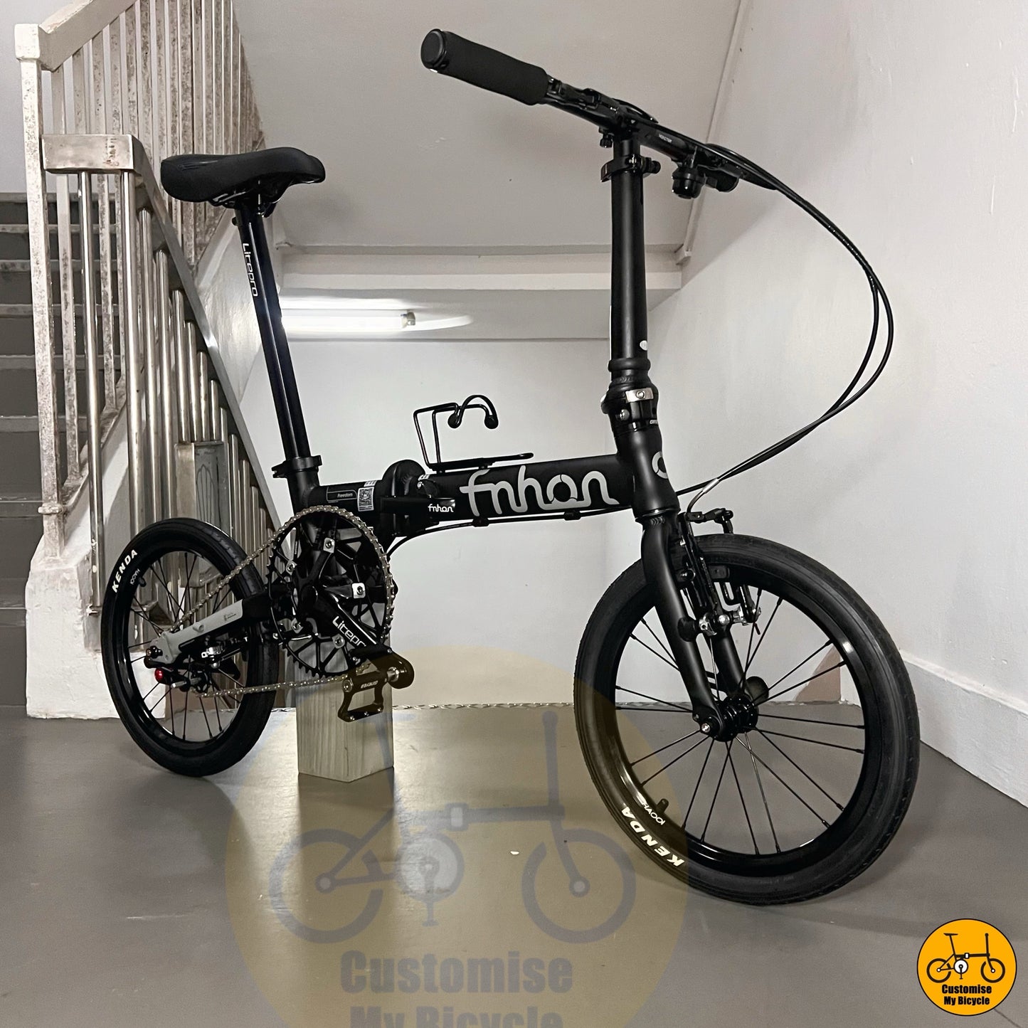 Fnhon Freedom 16-inch City Foldie – 8kg+, Single Gear, Perfect for MRT or Lift Use
