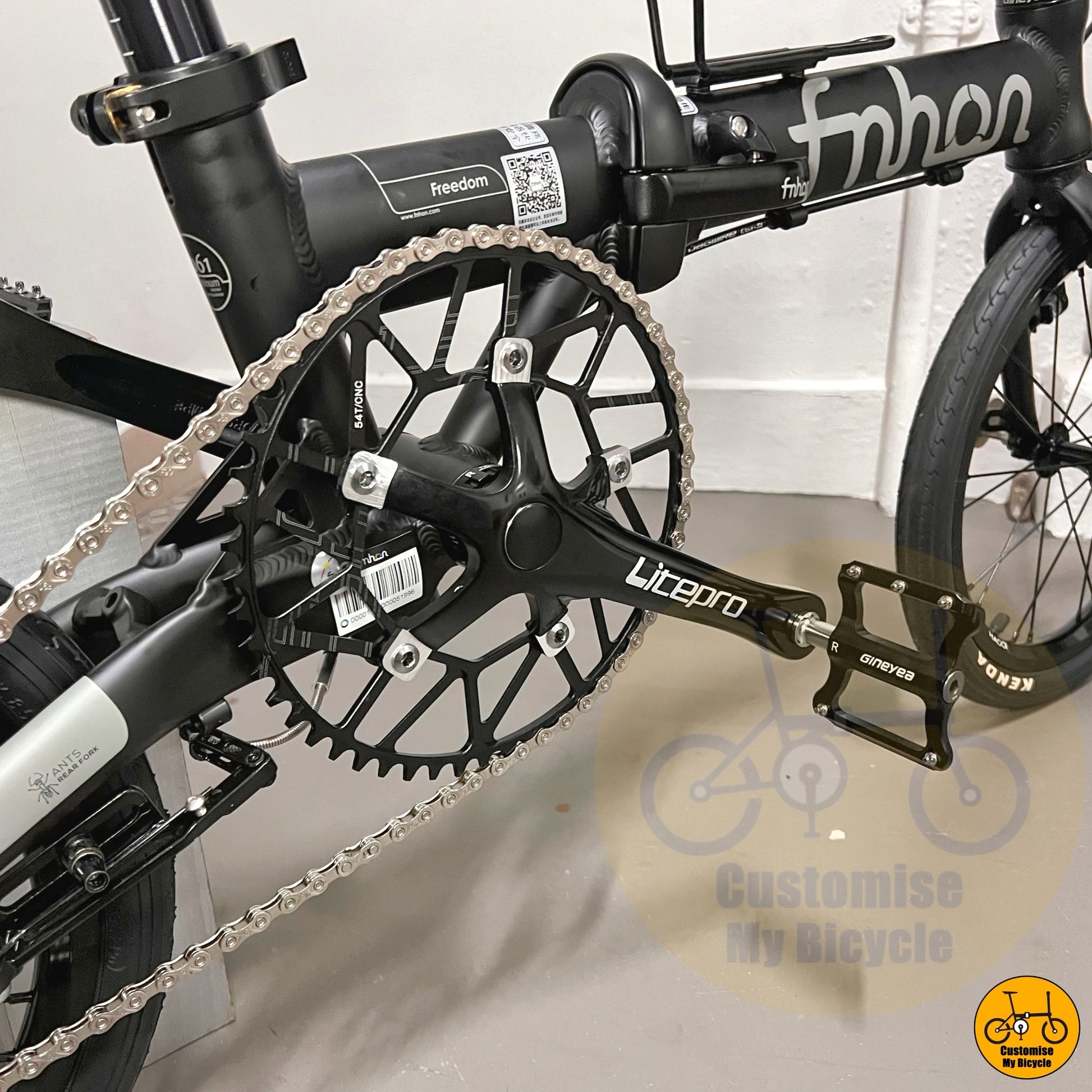 Fnhon Freedom foldable bicycle with Litepro crankset
