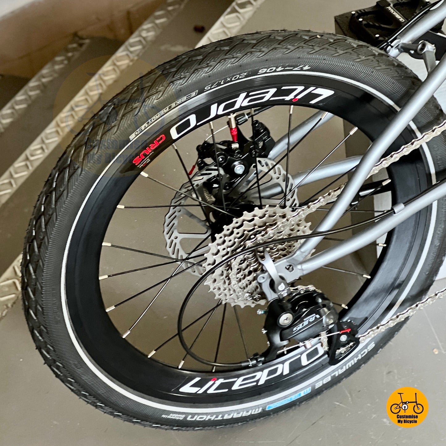 foldable bike rear view Shimano 9 speed drivetrain smooth commuting setup