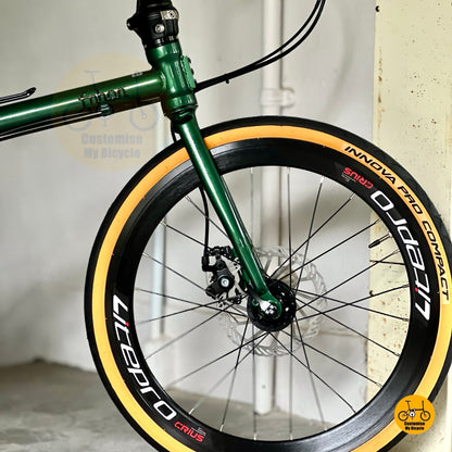 LITEPRO Aero high profile front wheel close up on Fnhon Gale folding bike