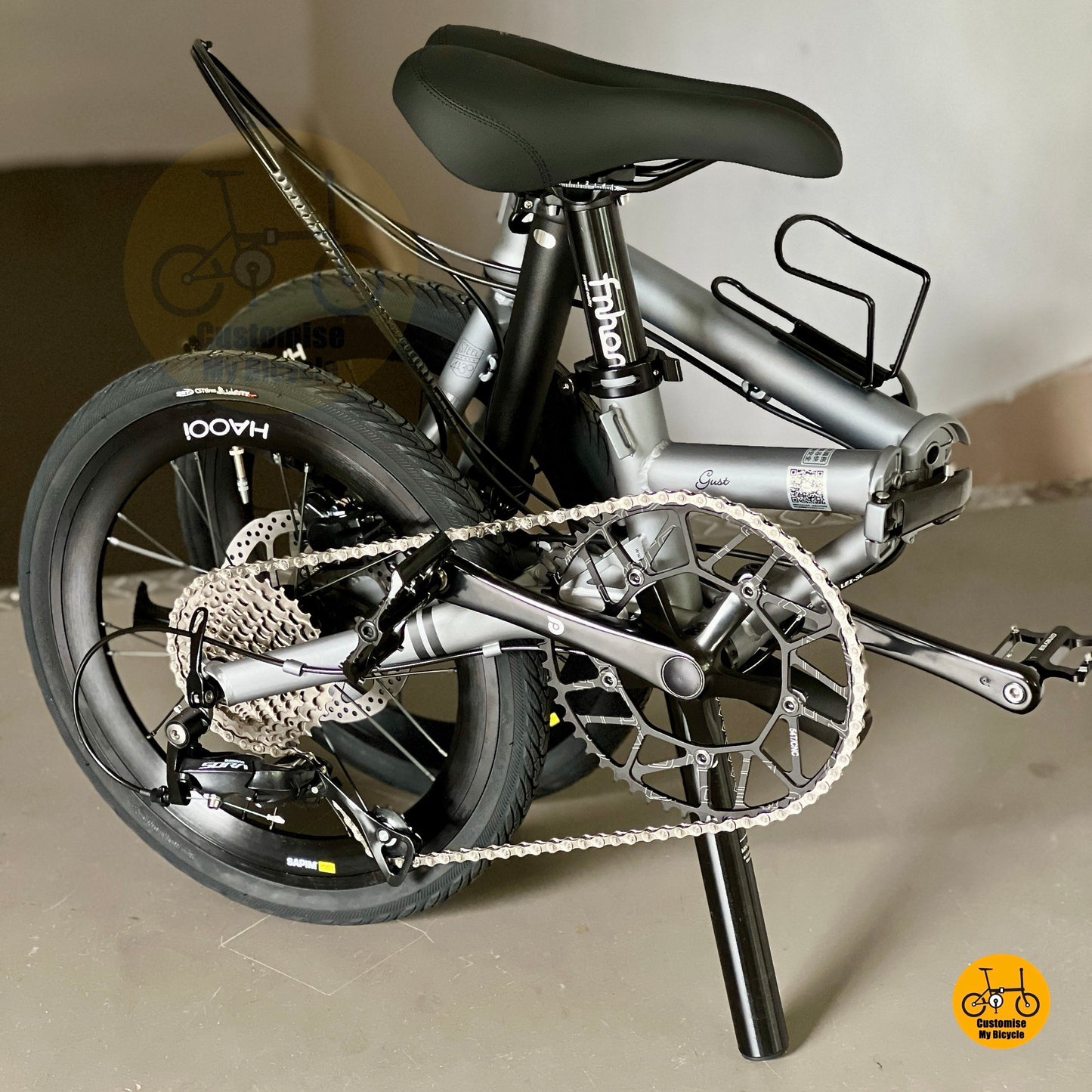 Basikal lipat Fnhon Gust 18 inci warna kelabu Battleship dengan brek hidraulik LITEPRO dan roda HAOOI premium