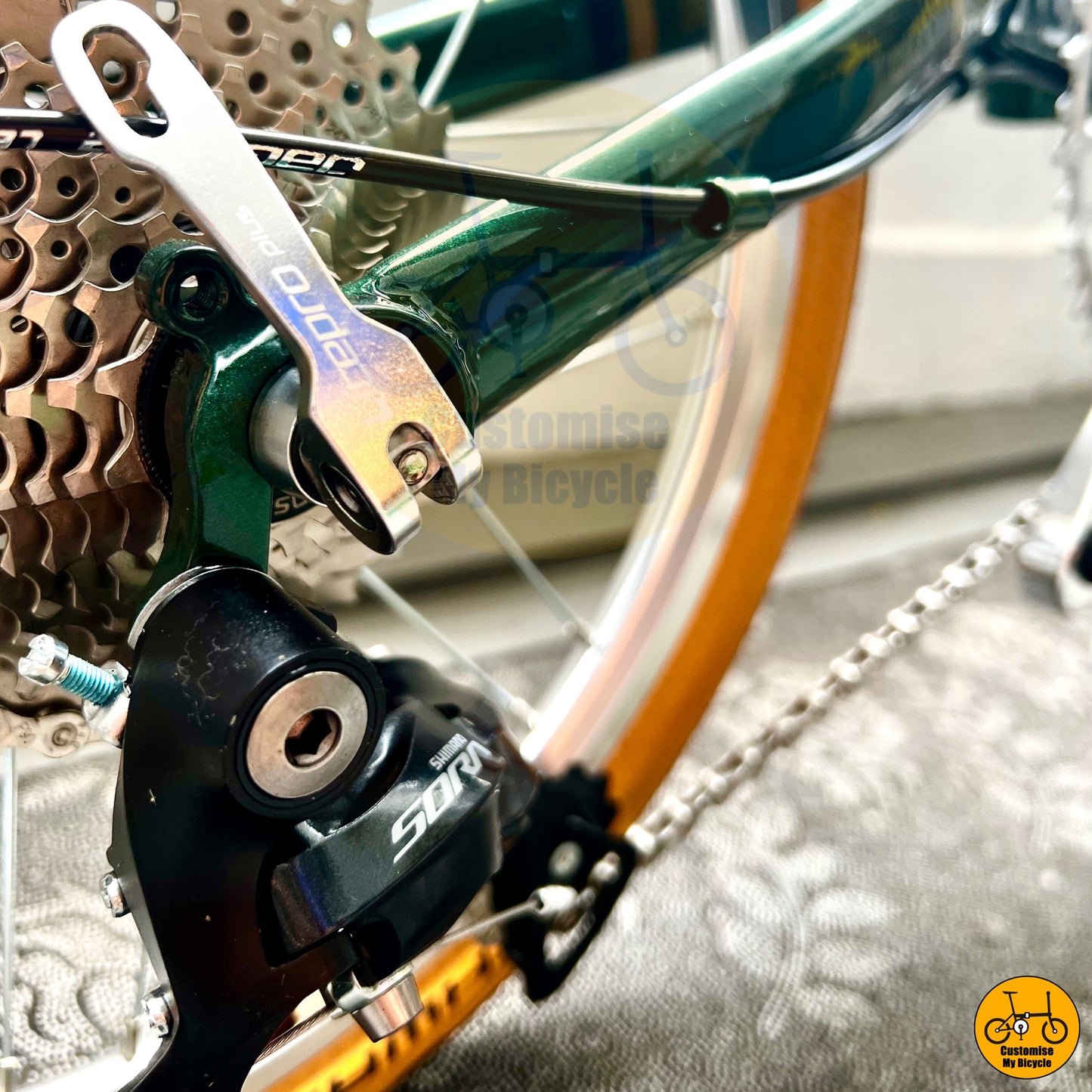 Fnhon Gust 18” • Shimano 9s • British Green