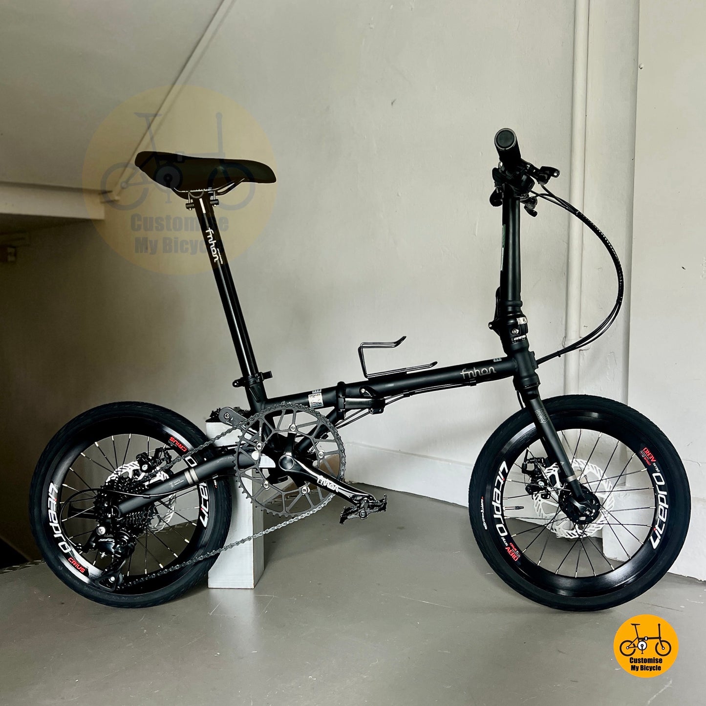 Basikal Lipat Fnhon Gust 18 Inci Matte Black Shimano 9 Kelajuan Ringan Mudah Lipat Untuk Bandar
