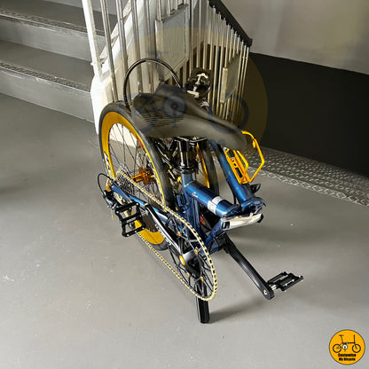 Folded Fnhon Gust 22-inch Foldie – Premium Gold Wheel Upgrade for City Commuters
