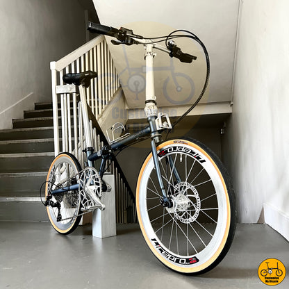 Basikal Lipat Fnhon Gust 22-Inci – Rangka Battleship Grey dengan Reka Bentuk Retro
