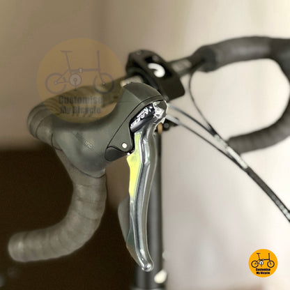 Fnhon Gust Large Wheel Folding Bike Designed For Stability Speed And Road Riding Comfort
