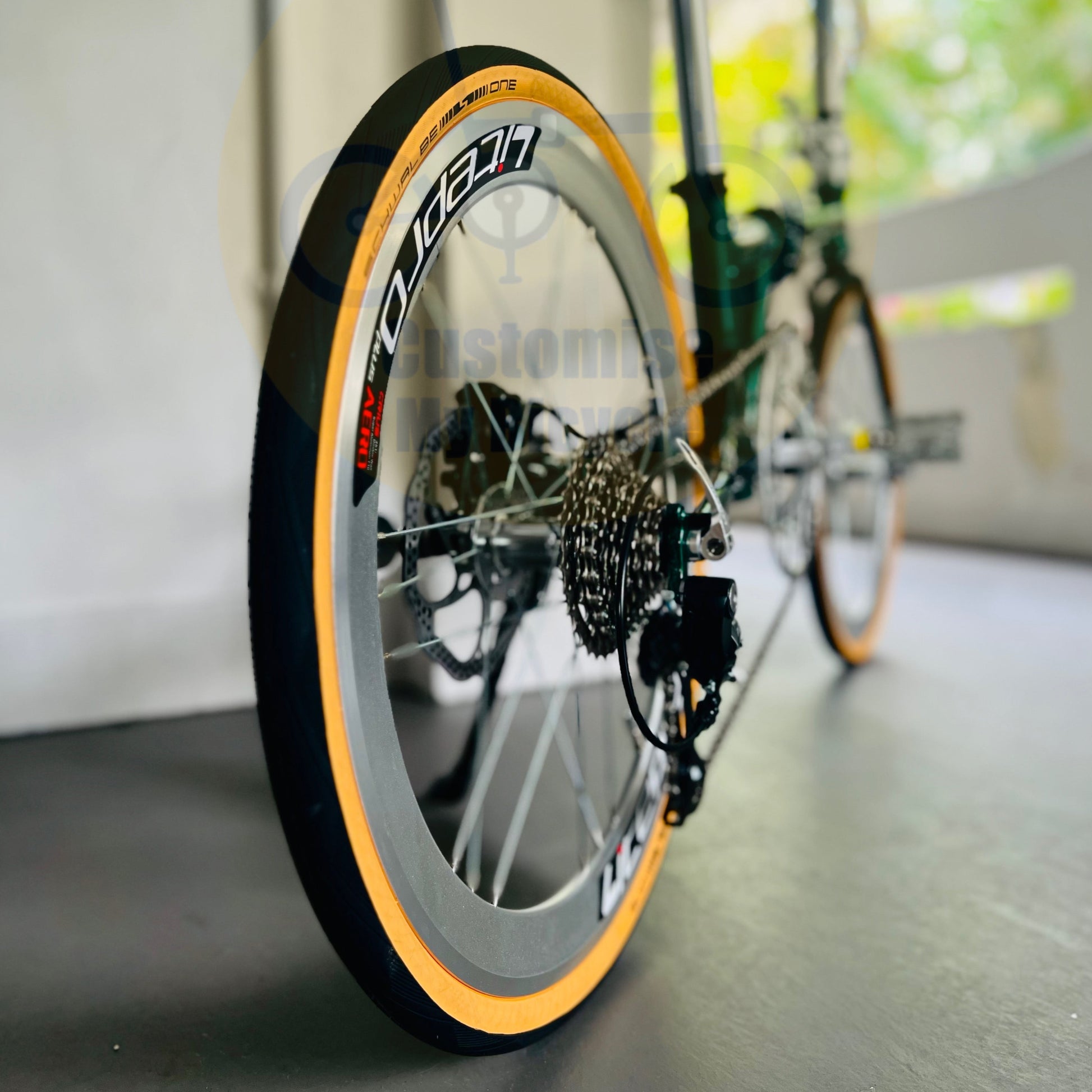 Fnhon Gust foldable bike featuring an elegant yet practical design
