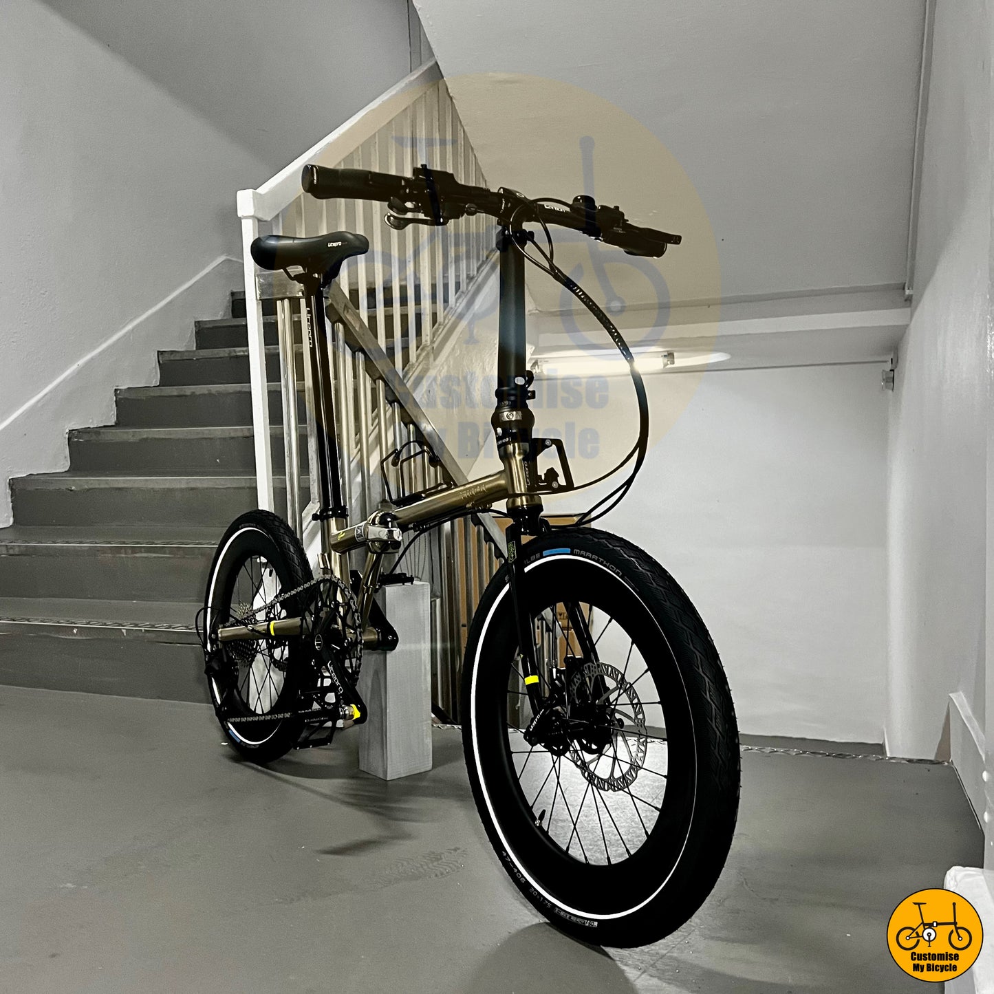 Fnhon Gust 20-inch folding bike with a modern design and powerful braking
