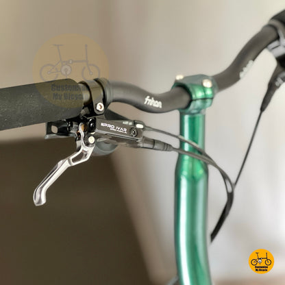 Fnhon GT20 folding bike IIIPRO hydraulic disc brake caliper braking system close up folding bicycle
