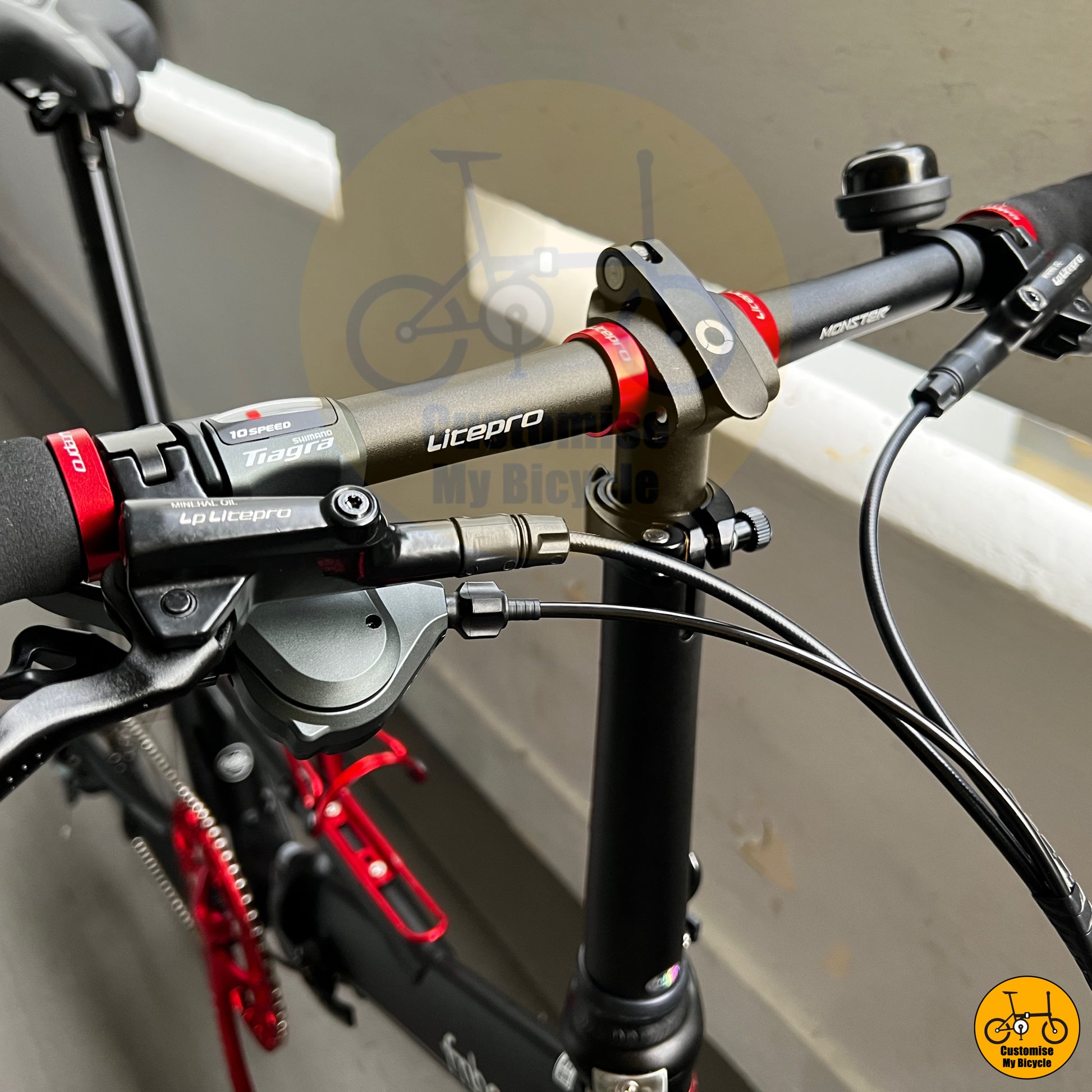 Btwin Competitor Fnhon Monsoon 22-Inch Foldie – A Sturdy & High-Quality Folding Bike
