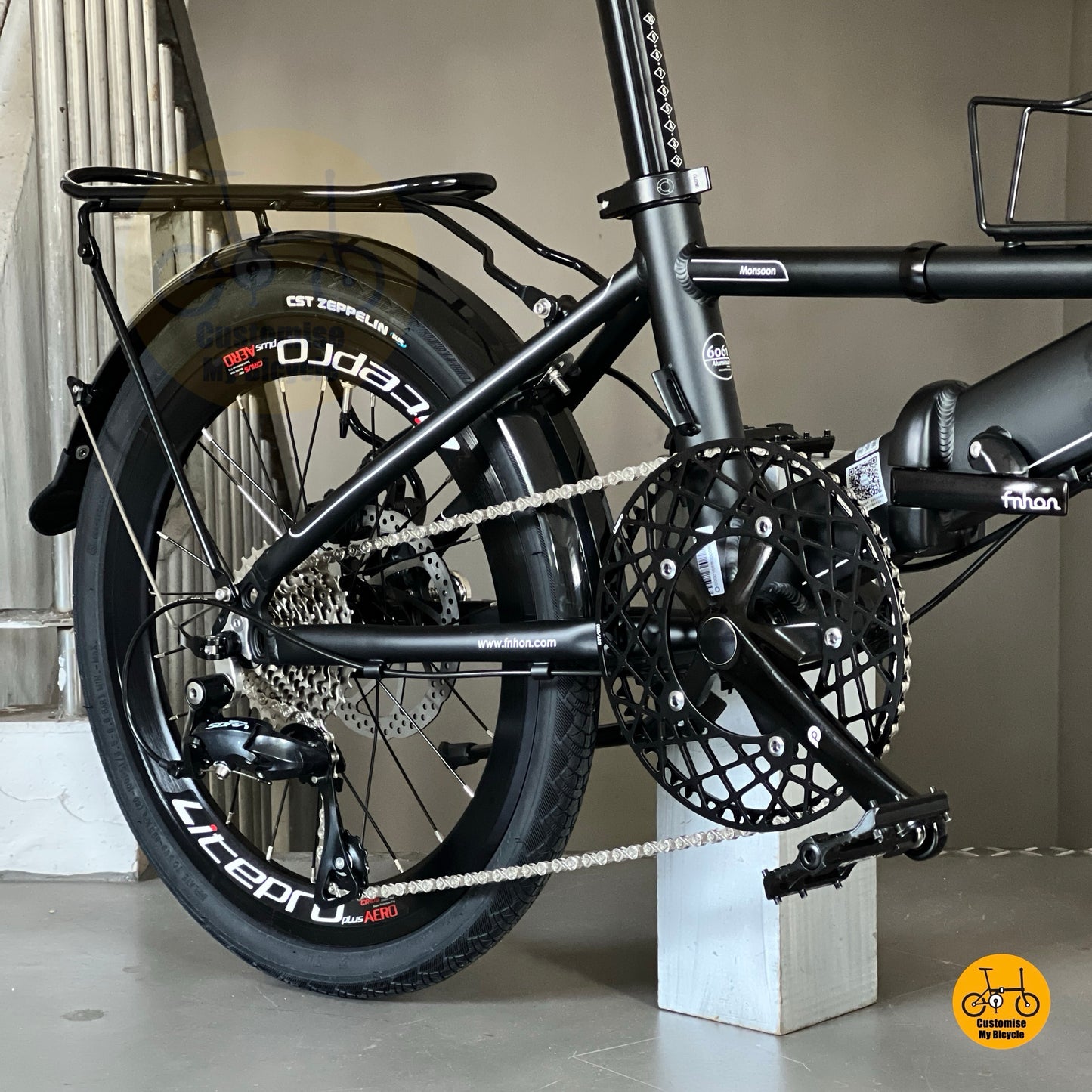 Shimano 9 gear close up on Fnhon Monsoon Matte Black
