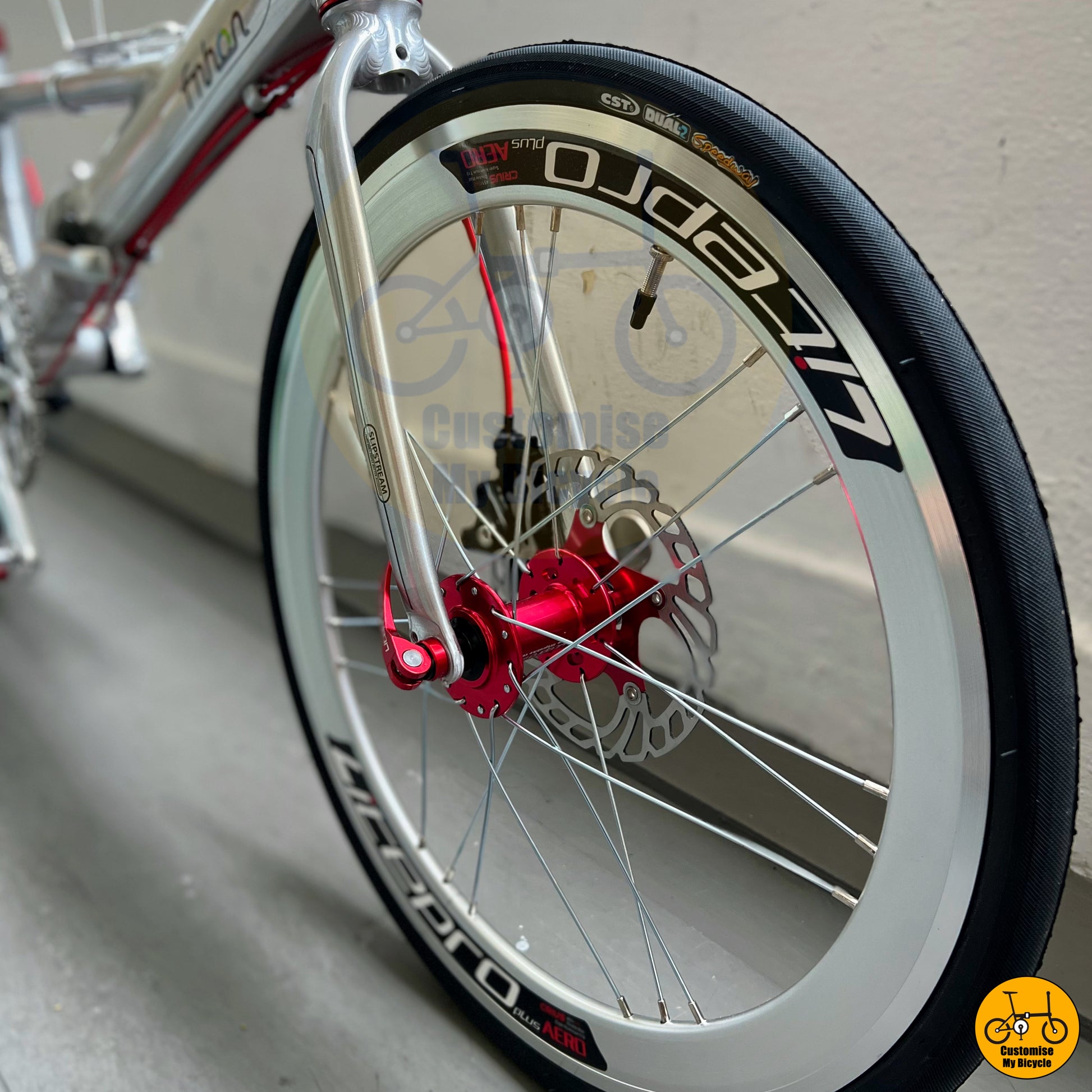 Strong & Reliable Fnhon Monsoon 22-Inch Foldie – A Premium Ride for Daily Commuting
