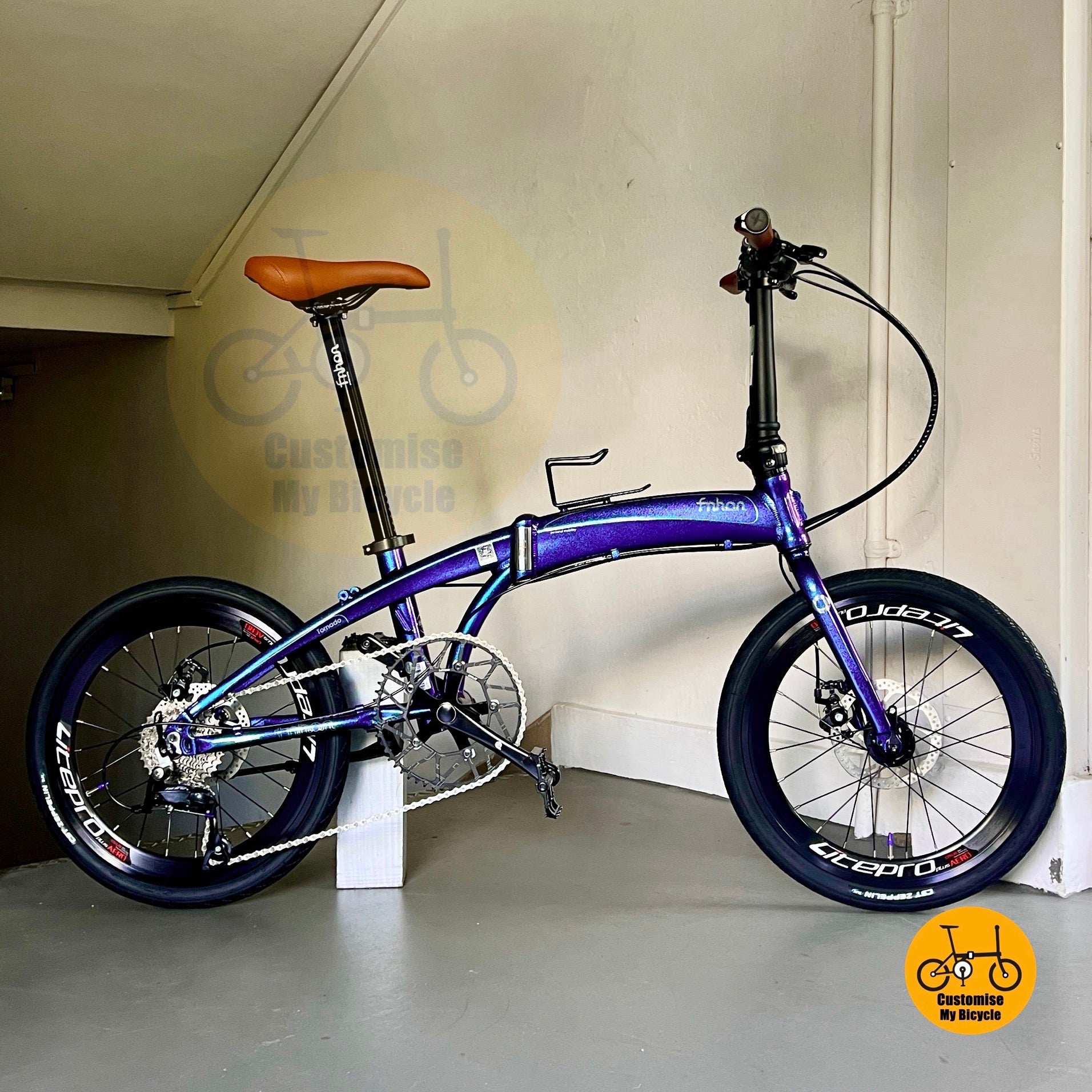 Basikal Lipat Fnhon Tornado 20 inci Shimano 9 Kelajuan Chameleon Blue Basikal Ringan Mudah Lipat
