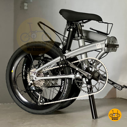 Full folded profile showing compact geometry and aero wheelset
