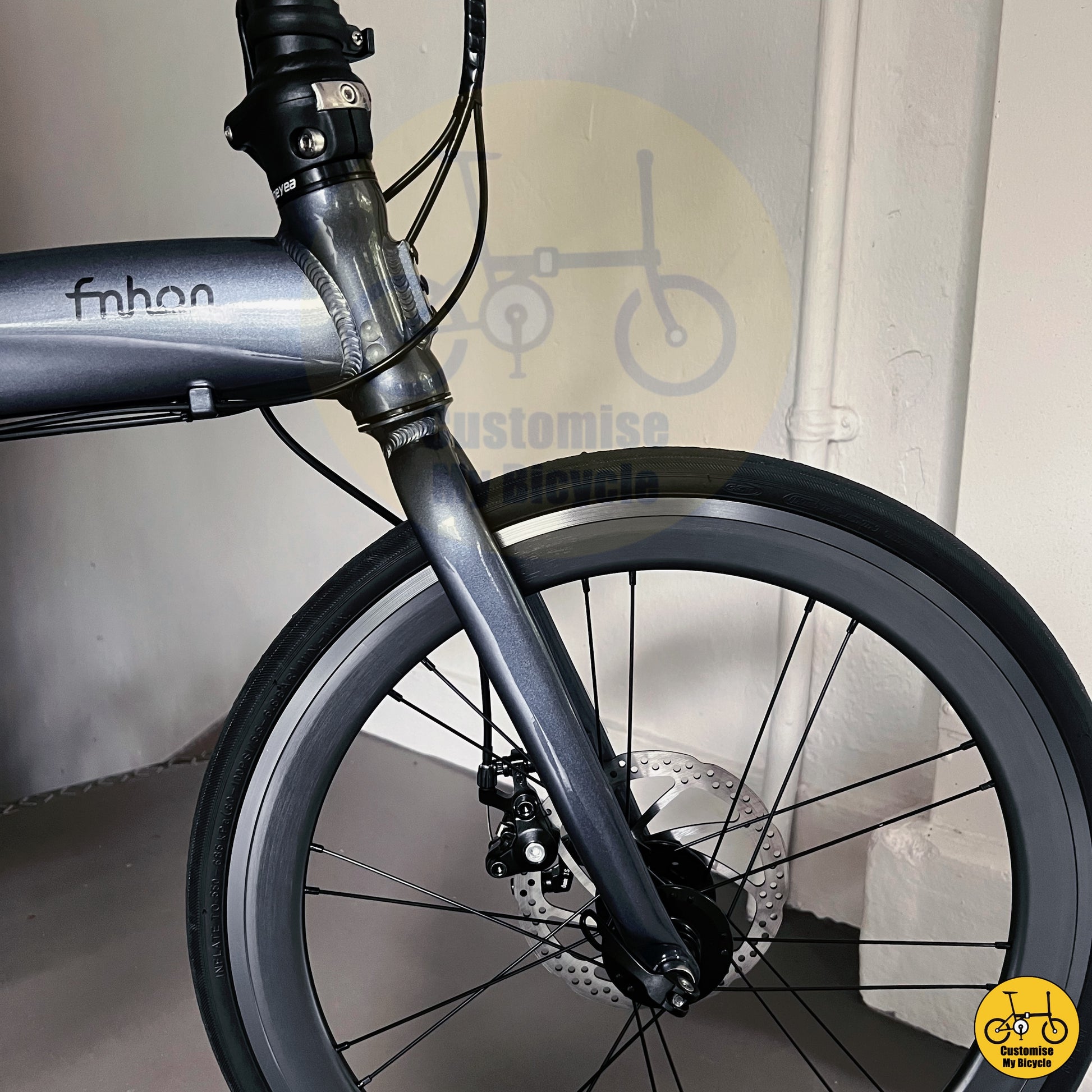 Sleek & Speedy Fnhon Tornado – Premium Folding Bike with Drop Handlebar
