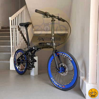 Matte Black & Blue Wheels – The Perfect Combination of Style & Performance
