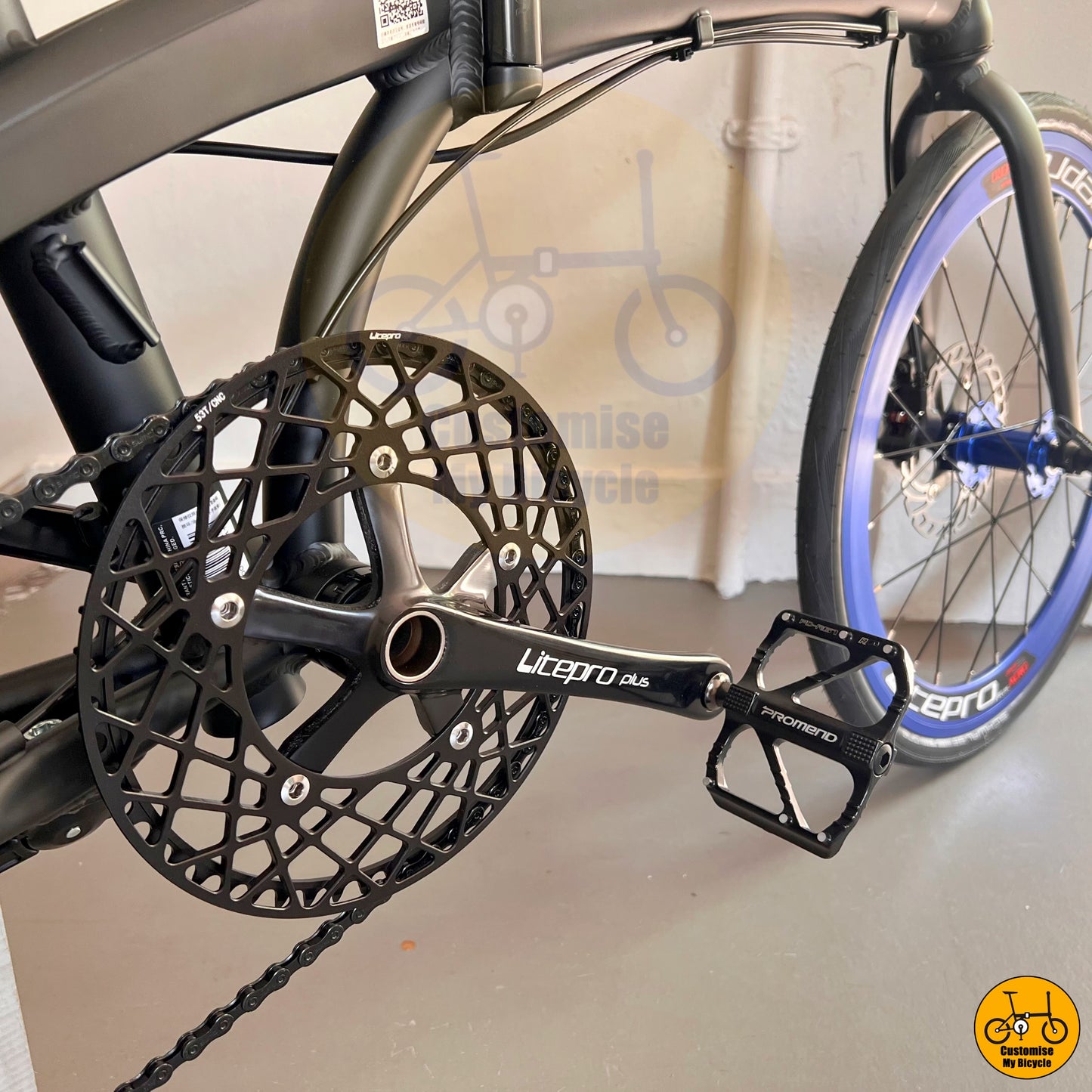 Litepro Crankset on Ultimate Commuter Folding Bike – Lightweight, Durable & Eye-Catching

