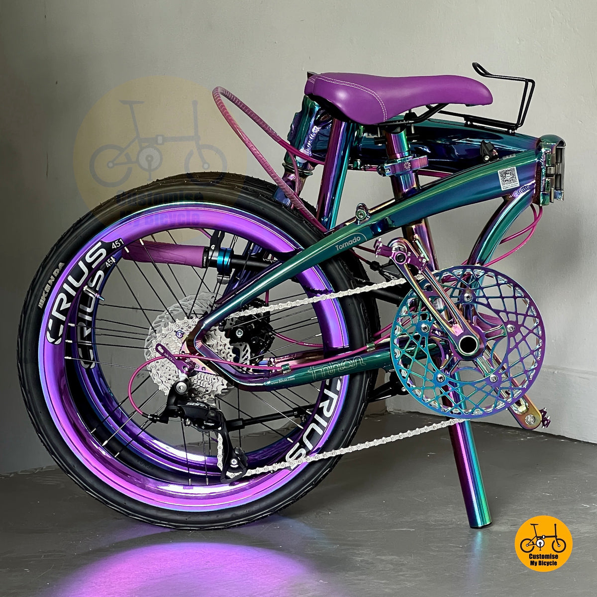 Fnhon Tornado 22" Oil Slick foldable bicycle with Shimano 9 gears