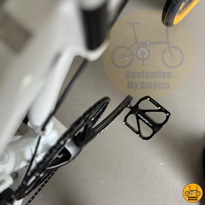 Custom folding bike with PROMEND 3-bearing pedals  
